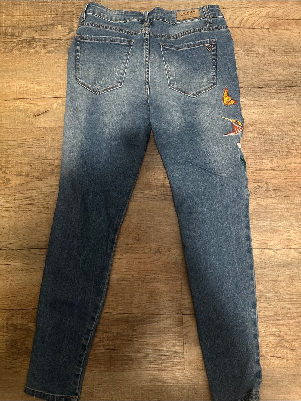 Velvet Heart Blue Embroidered Hummingbird Skinny Jeans - Picture 2 of 11